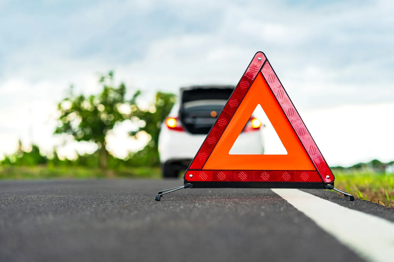 Ile waży auto laweta?